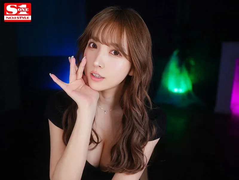 三上悠亜のプロフィール写真